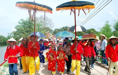  Ouverture de la fête du génie Giong 2014 - ảnh 1